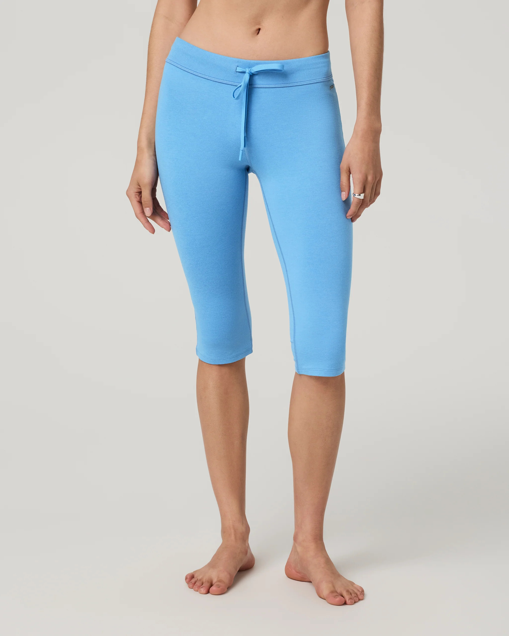 Halo Low Rise Crop Pant | Vuori Clothing (US & Canada)