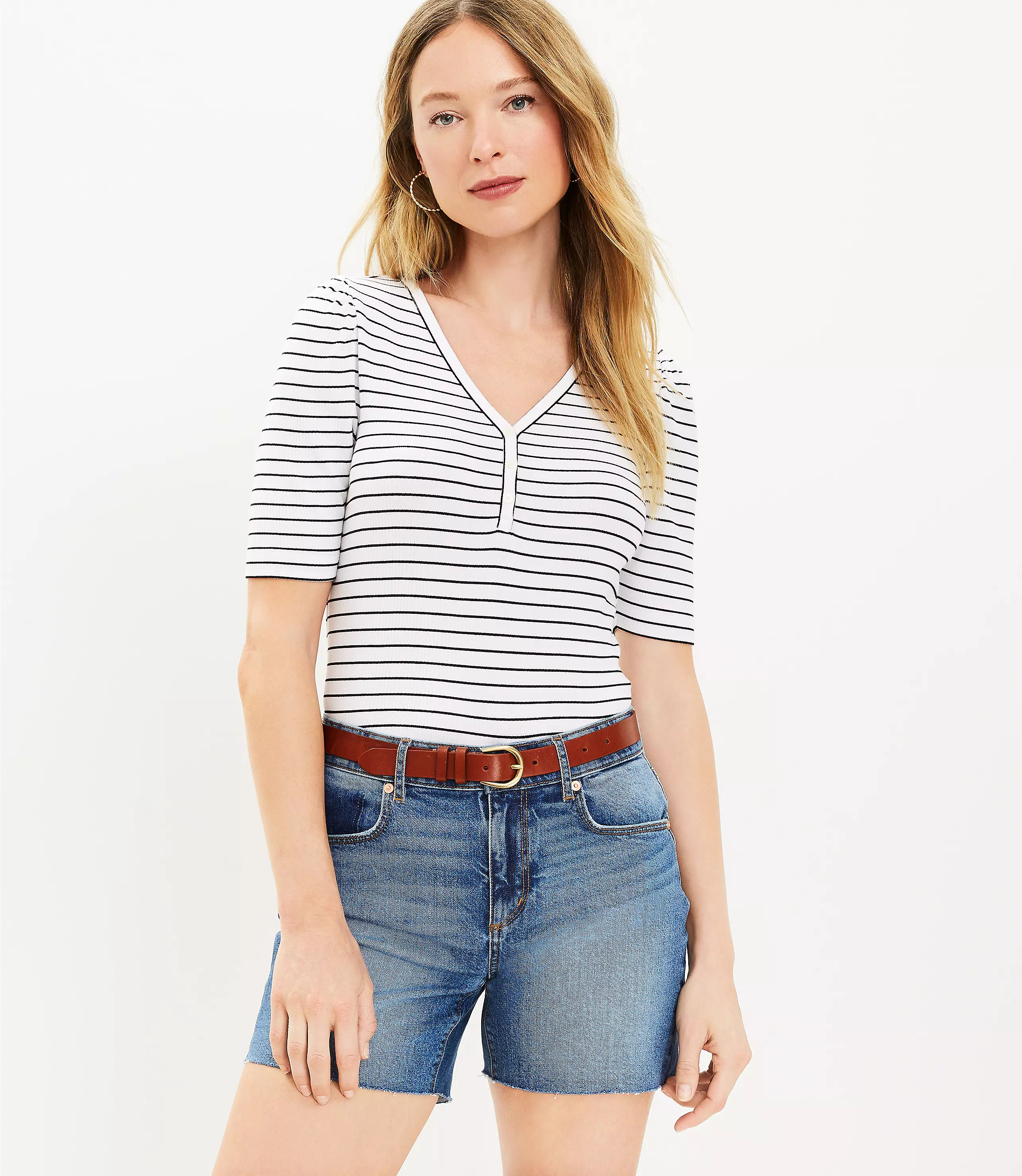 Destructed Girlfriend Denim Shorts in Super Light Indigo Wash | LOFT