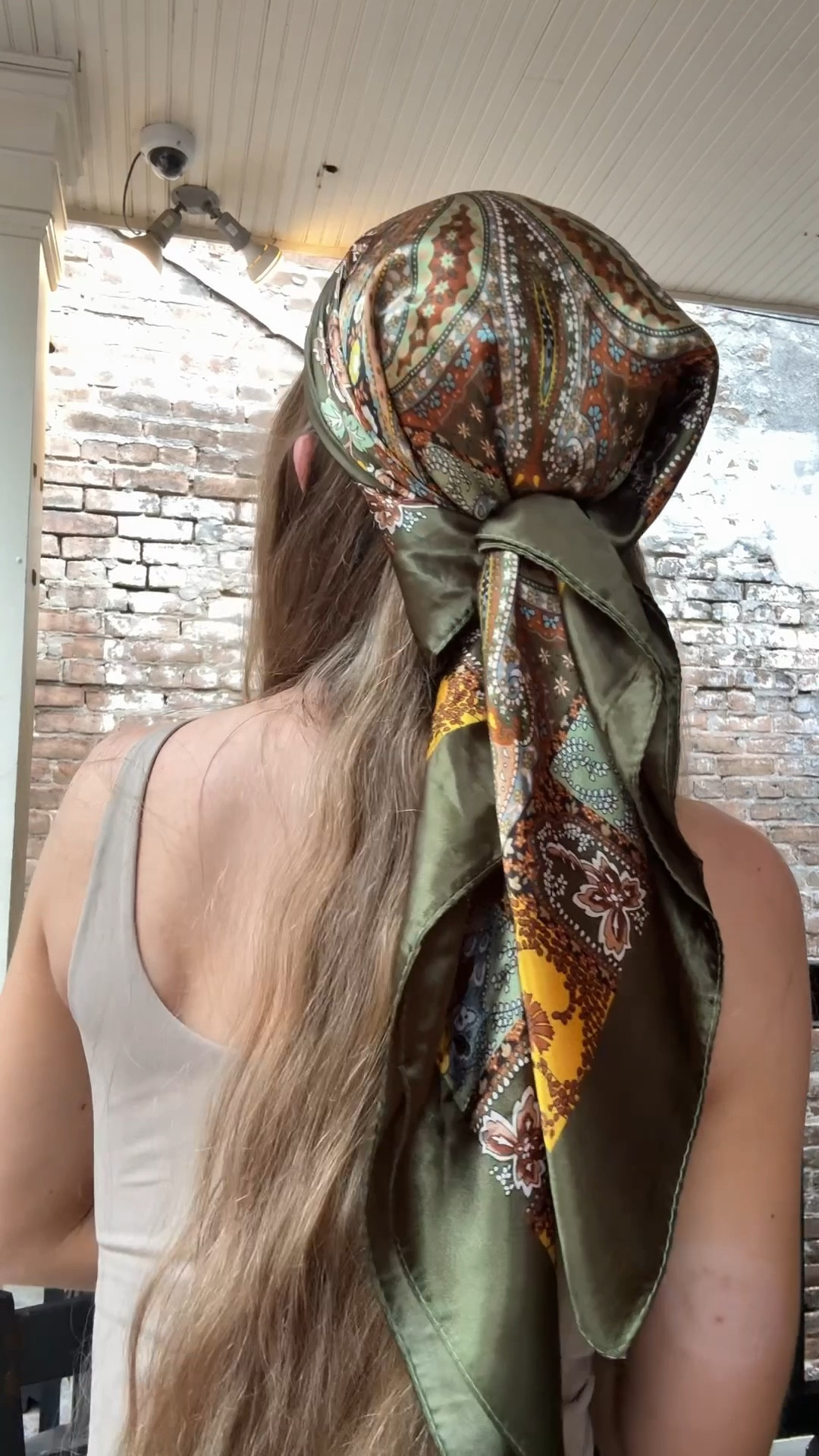 Absolutely love this head scarf and I got so many compliments! 💚