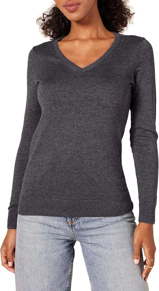 Amazon Essentials Women's Lightweight Long-Sleeve V-Neck Sweater | Amazon (US)