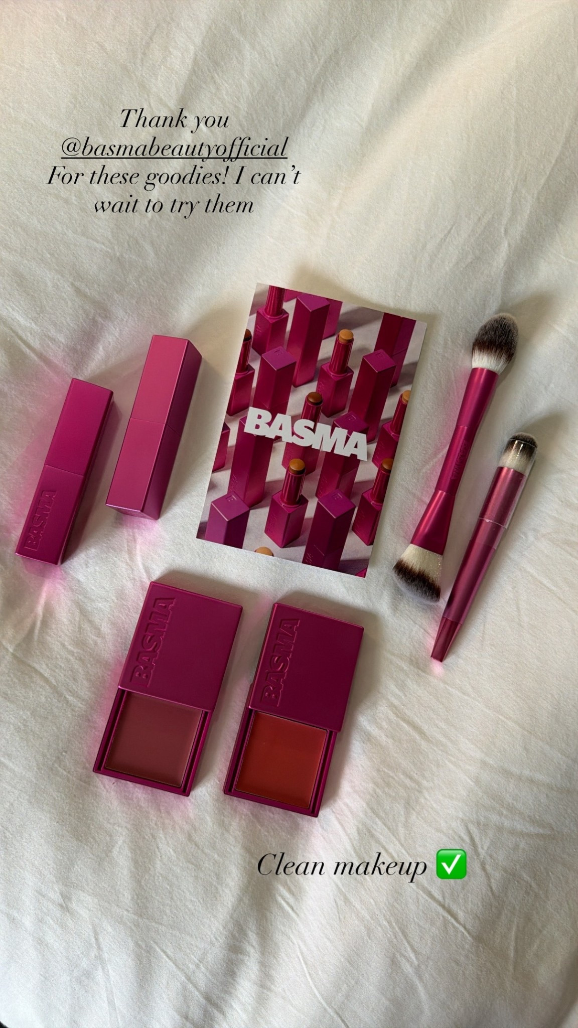 Clean makeup from Basma ✅

Cream blush shade: mauve, peach
The foundation stick shade: 020, 026

#LTKbeauty #LTKgiftguide #LTKcanada