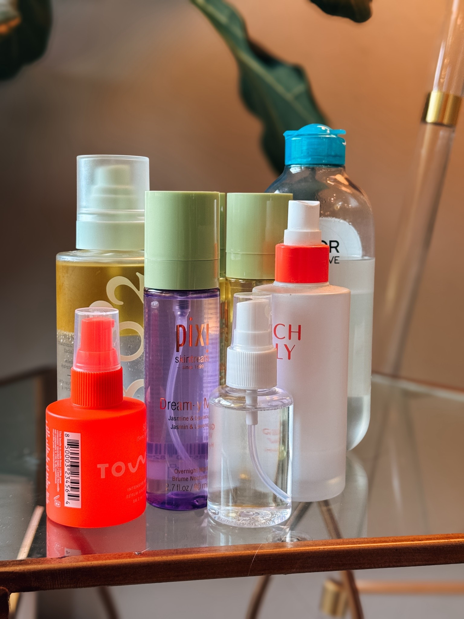 My go to facial mists to save your skin


#LTKOver40 #LTKBeauty