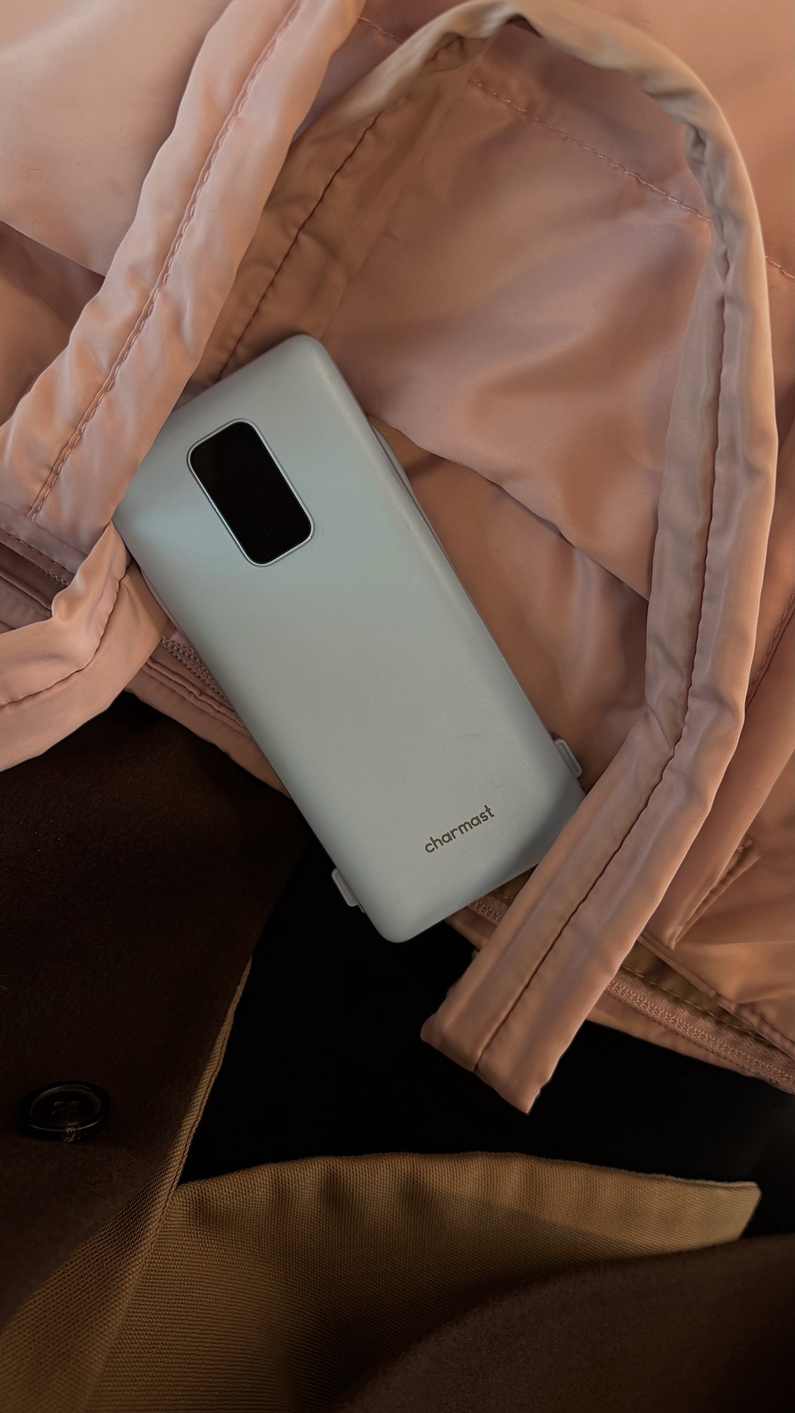 SMARTEST TRAVEL MUST HAVES FOR YOUR CARRY ON PERSONAL ITEM

This insanely lightweight and slim tote is basically a clown car: it can fit half a carry on into it! I manage a 15 inch MacBook Pro, client decks, snacks, a beauty pouch with all my daily makeup, skincare, and hair essentials to survive a day of travel, and more.

The most important piece is this specific portable charger. It has all the major charging types: USB, C, Lightning and can fully charge 2 iPhones. 

I’ve never gone below 45% charging my phone and AirPods. It can also plug in a regular outlet to recharge itself. No extra cords!

#LTKTravel #LTKItBag #LTKFindsUnder50