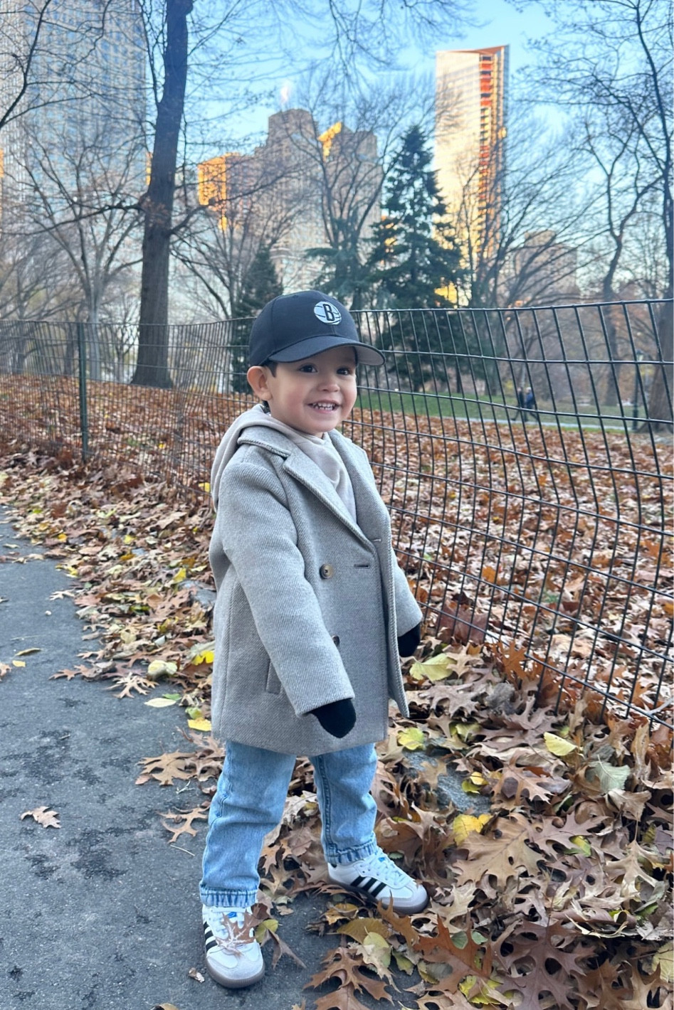 Matteo 🦖 
New York Day 1 

#LTKFamily #LTKTravel #LTKKids
