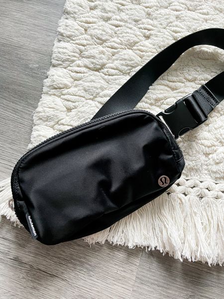 🚨Hurry, Only a few left!!! 🚨
Love my lulu belt bags. 
Phone, keys, wallet. Keep them close in this versatile belt bag that helps you get out the door and on to your next adventure.

Lulu Belt Bag • Lulu Lemon • Belt Bag • Crossbody Bag • Everywhere Belt Bag

#lulubeltbag #lululemon #everywherebeltbag

#LTKstyletip #LTKitbag #LTKFind