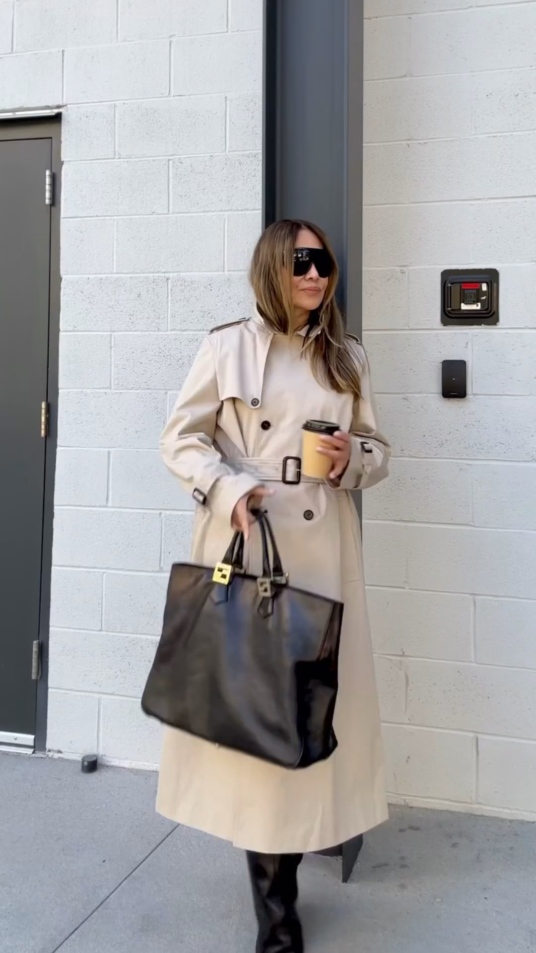 It’s fair to say I’m obsessed with this trench coat ! @Aritzia spring favorites make getting dress easy.
These are the kind of polished basics I wear for lunch dates casual date nights, 

#LTKootd #LTKSeasonal