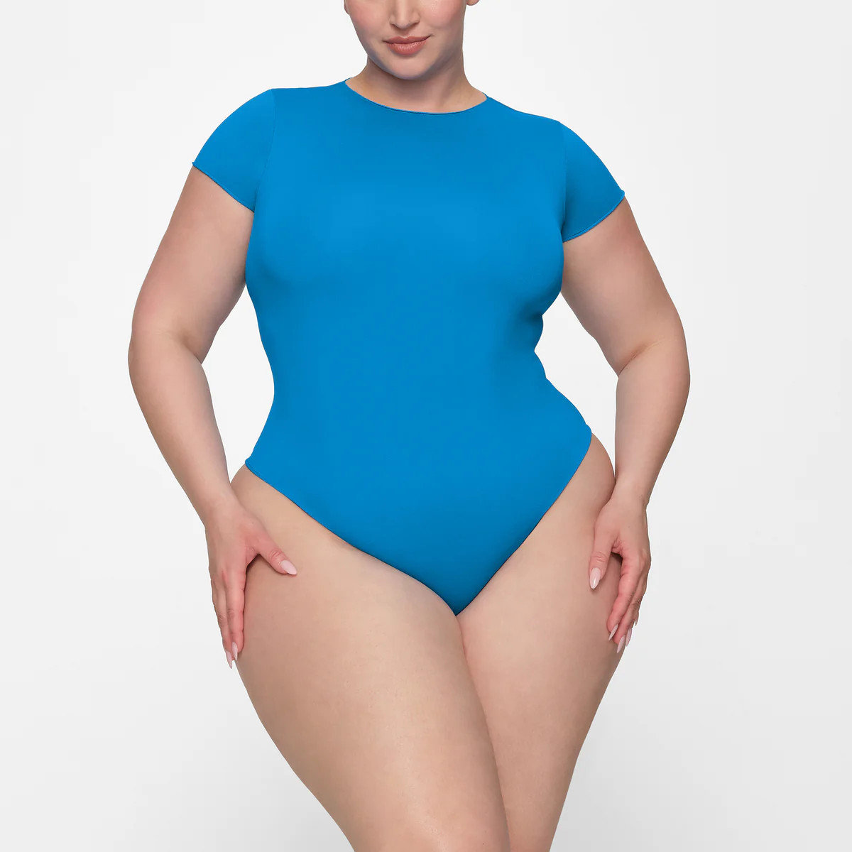 ESSENTIAL T-SHIRT BODYSUIT | SKIMS (US)