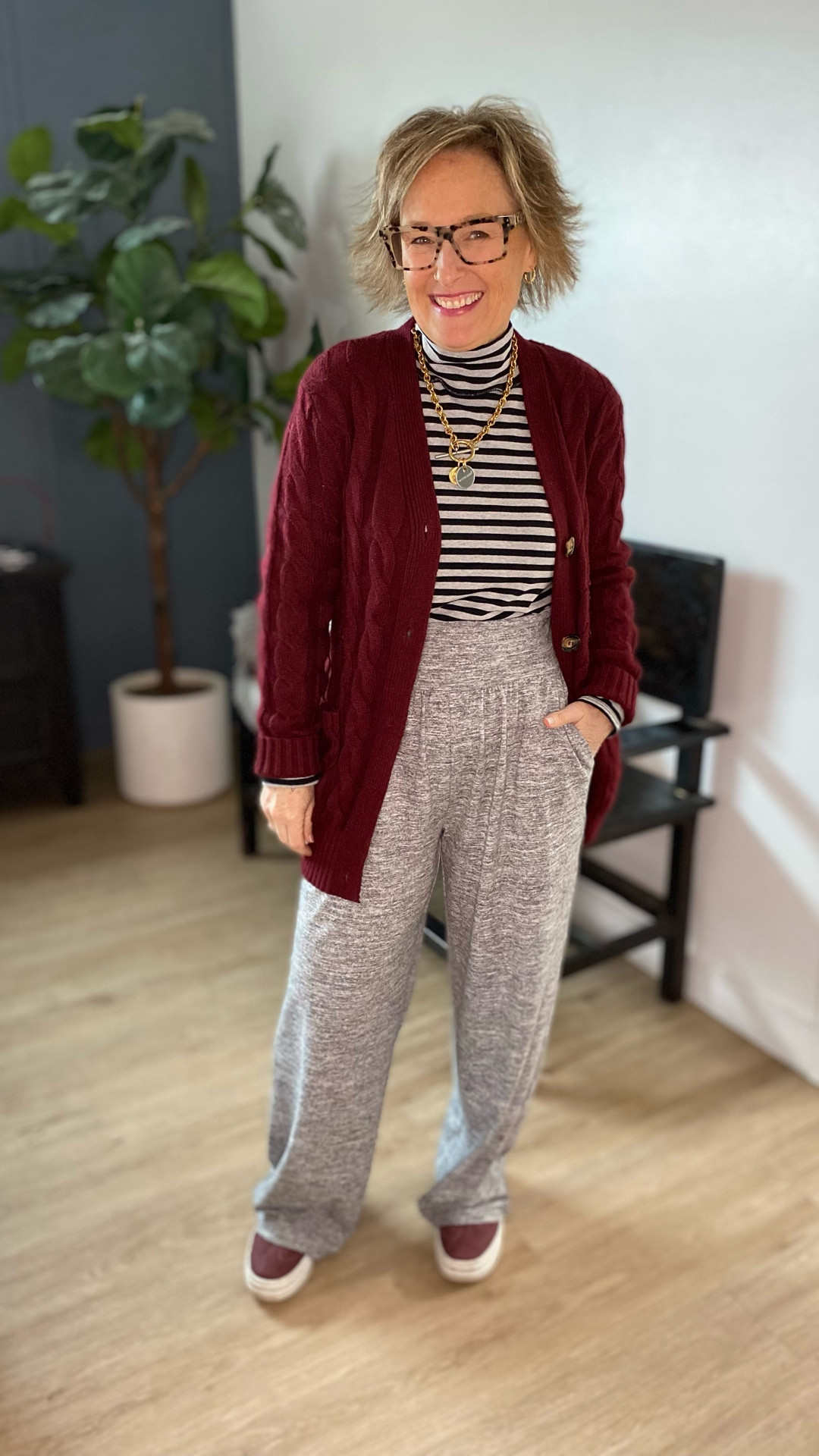 Stretchy pants and a Cardi is allllll I wear at home 

#LTKMidsize #LTKOver40 #LTKPetite