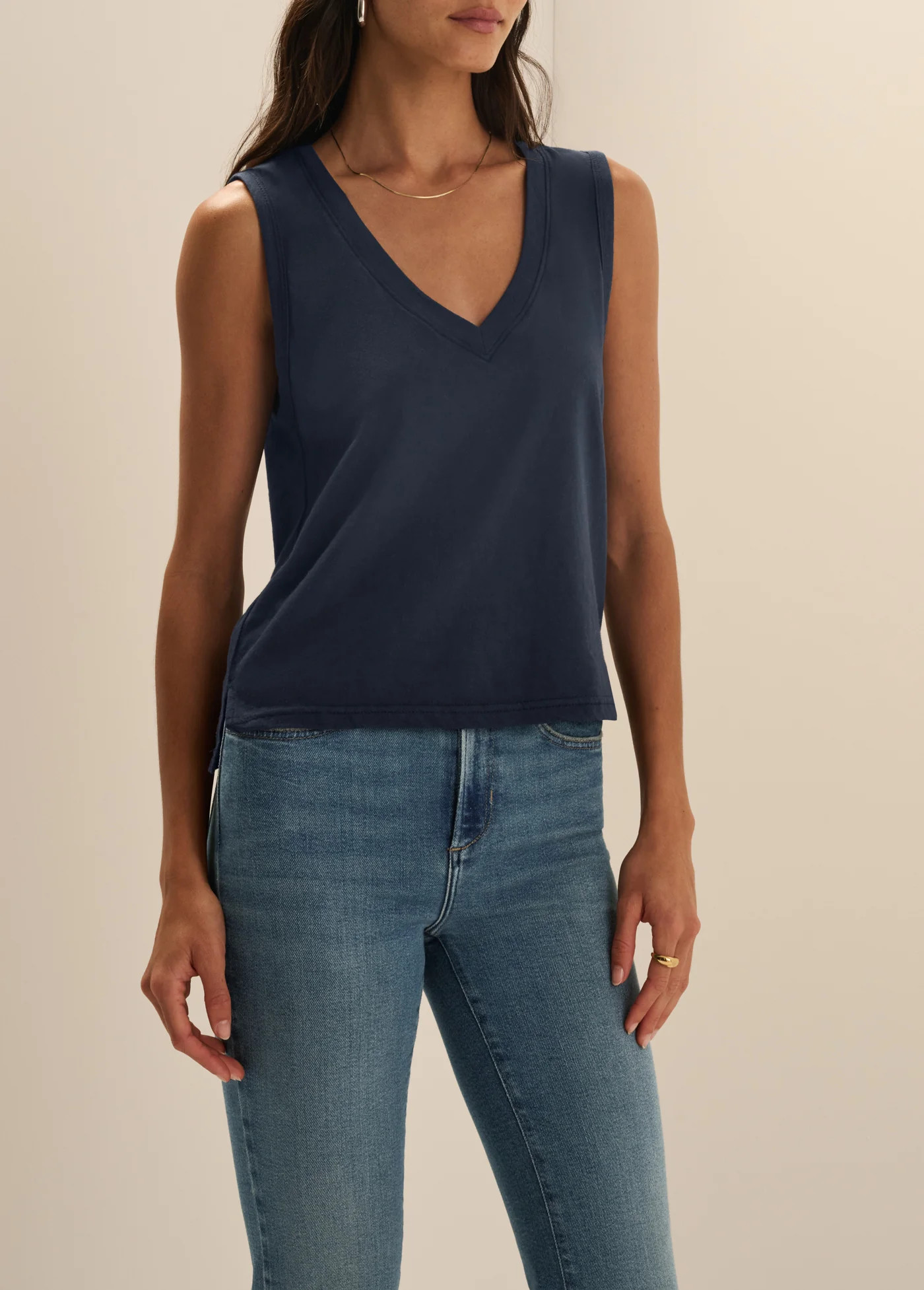 THE ORGANIC EVERYDAY V-NECK TANK | Favorite Daughter
