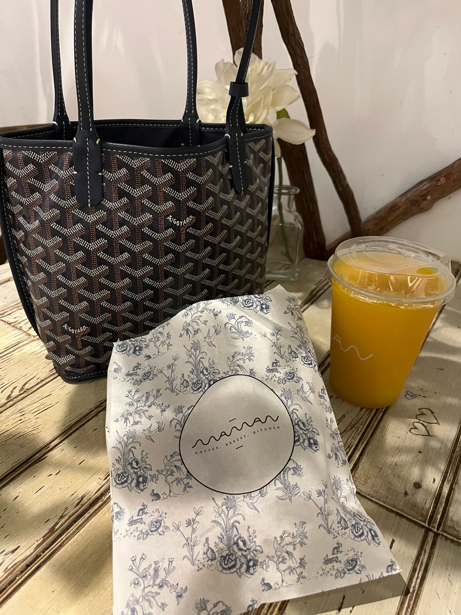 My everyday bag that I’m not afraid to carry around the city! I love that the Goyard Mini Anjou is reversible with durable canvas on one side, and full leather on the other. Easily transitions from day to night!

#goyard #minianjou #dailybag 

#LTKstyletip #LTKGiftGuide #LTKHoliday