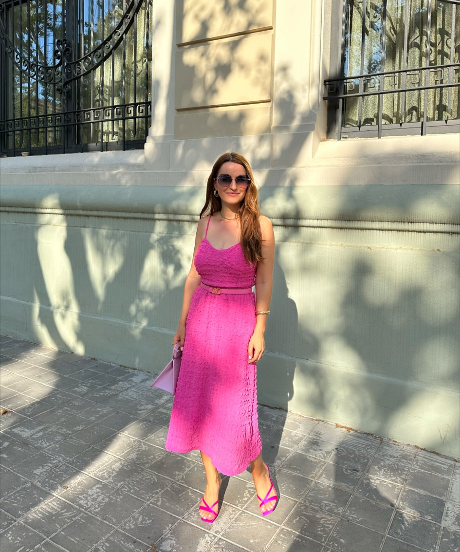 Chic summer outfit in pink🩷 

#LTKSeasonal #LTKFind #LTKshoecrush