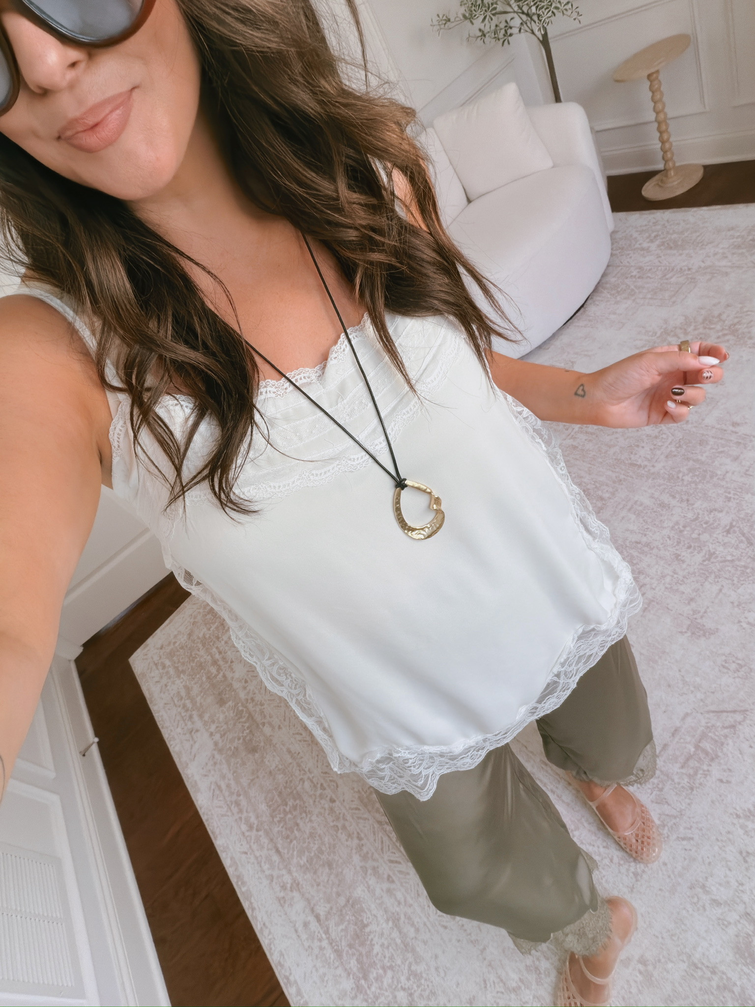 wearing an XL in both 

 #LTKSeasonal #LTKMidsize