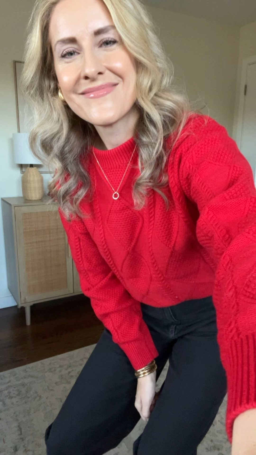 Looking for the perfect red sweater, this one’s it! Amazon Essentials cableknit sweater just $25, cotton blend. Fits true to size. I’m in a small. 10/10 ❤️

#LTKHoliday #LTKFindsUnder100 #LTKFindsUnder50