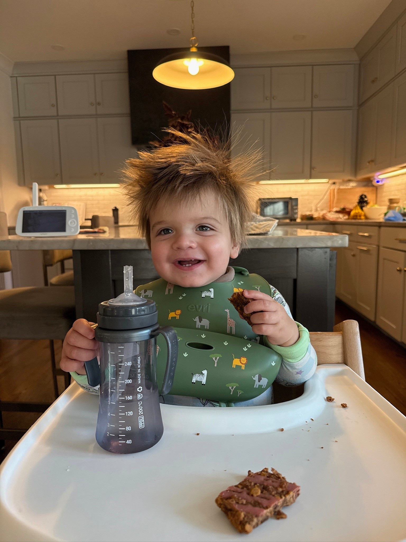 Grosmimi sippy cups are everythinggg

evri, evribrand, evri brand, reusable bibs, food bibs, baby bibs, high chair, grosmimi sippy cup, grosmimi cup, non-spill cups, boy mom, Grace White 

#LTKGiftGuide #LTKHoliday #LTKKids