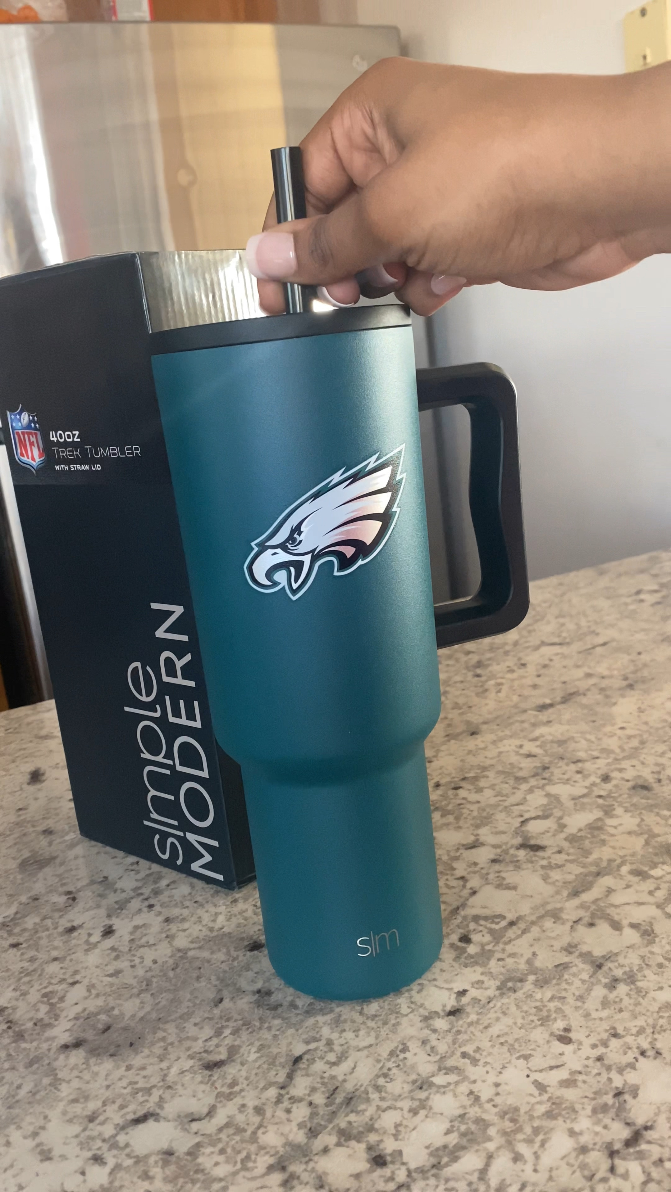 40 oz Simple Modern NFL Tumbler 

#LTKmens #LTKhome #LTKGiftGuide
