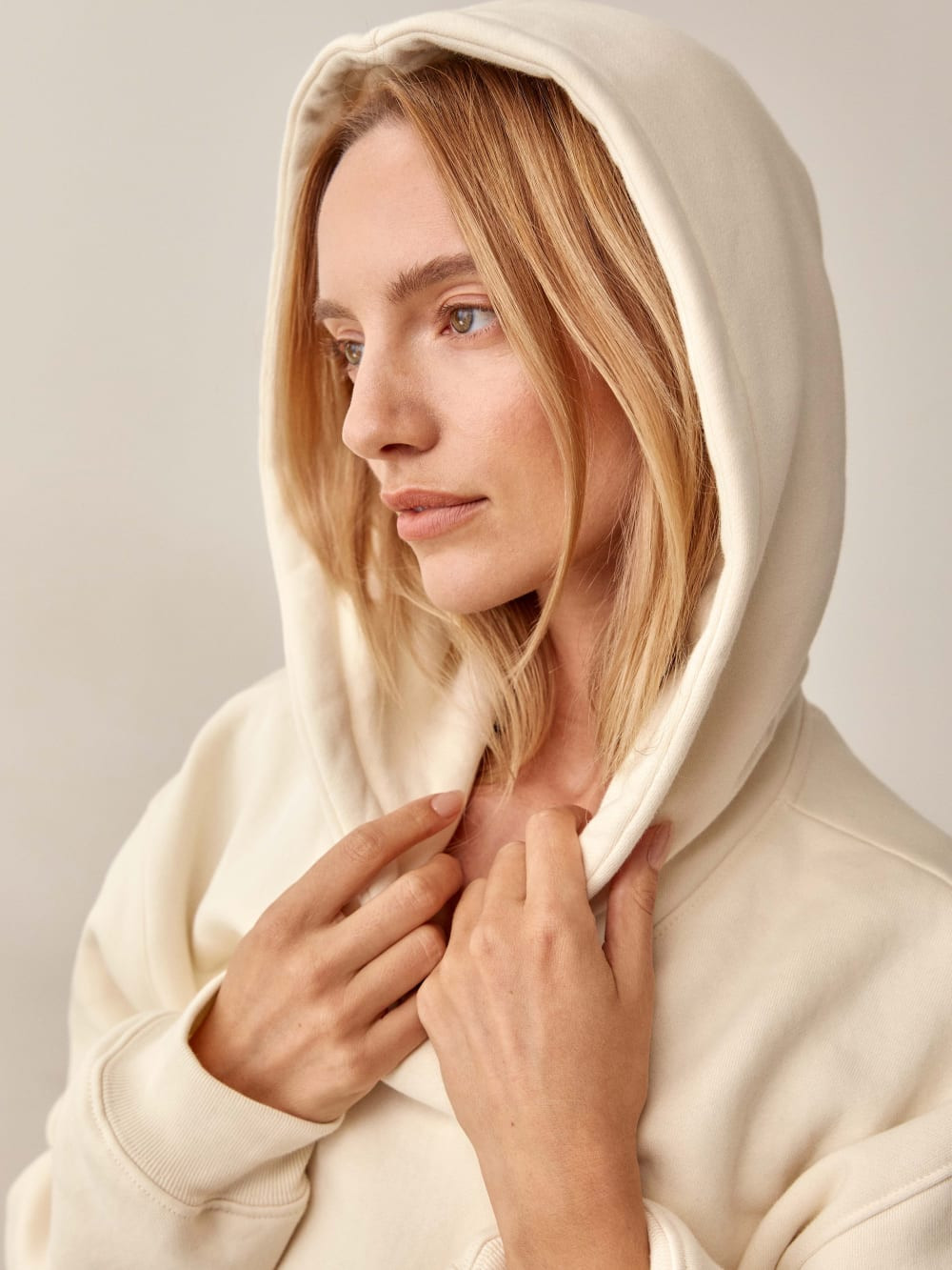 Classic Hoodie | Reformation (Global)