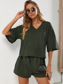 SHEIN Maternity Solid Pocket Patched Tee & Shorts Set | SHEIN