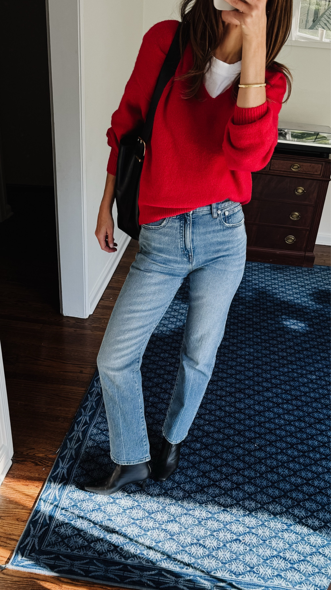 Urgent alert! My @madewell jeans are 40% off! Plus, enjoy 40% off EVERYTHING sitewide. Run, don’t walk! The best of the best will go fast!! 

Sizing notes: Jeans: Sized down to a 24. Sweater: Wearing a small Boots: run TTS. 

#madewellpartner, #ad, #madewell, @madewell

#LTKFindsUnder100 #LTKCyberWeek #LTKSaleAlert