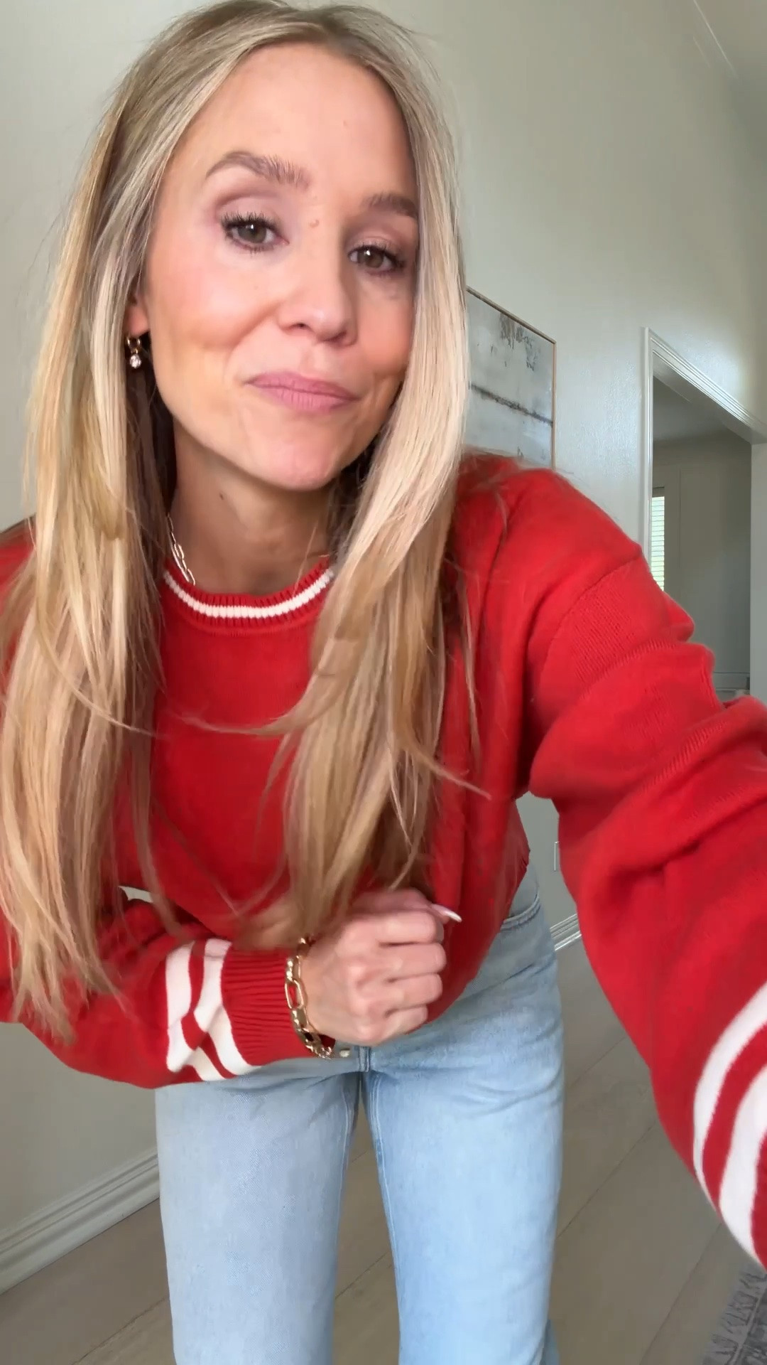 This sweater is giving Aritzia vibes for waaayyyy less! It’s the perfect sports mom sweater! Comes in lots of colors so you can get one that matches your team! 🍂

#LTKootd #LTKdayinmylife #LTKmomlife
