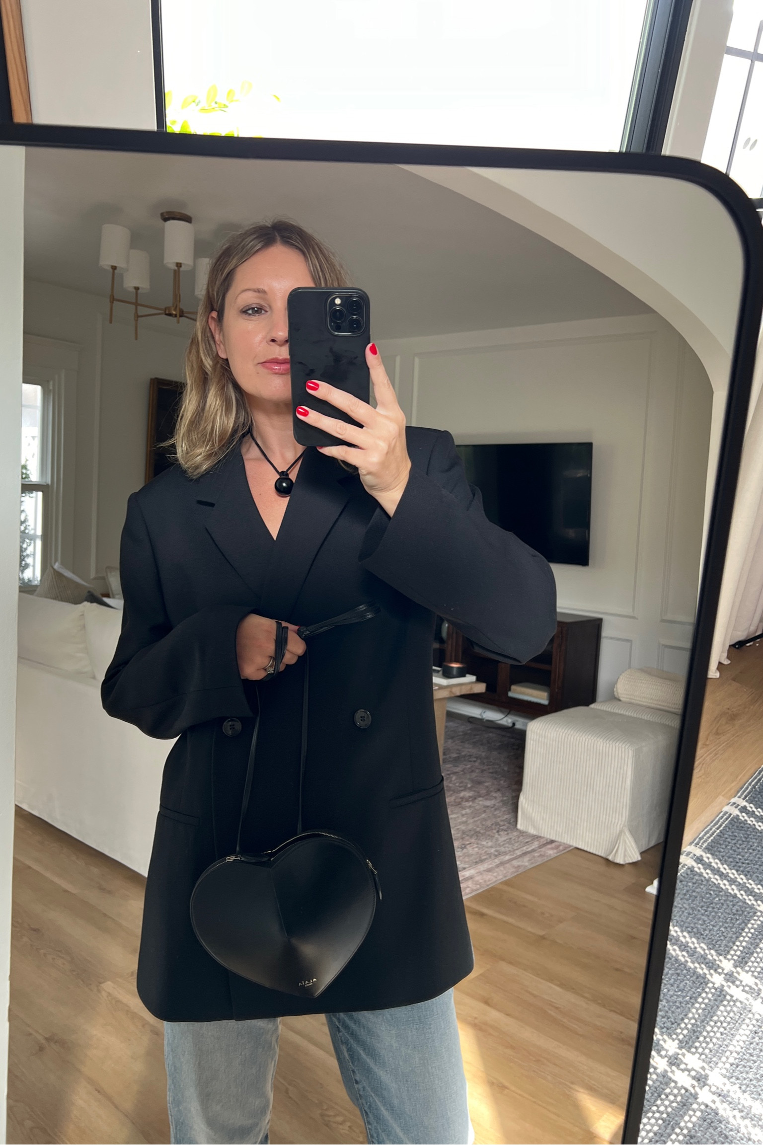 The black blazer + wear on repeat + cutest heart bag 🖤 

#LTKover40 #LTKstyletip #LTKeurope