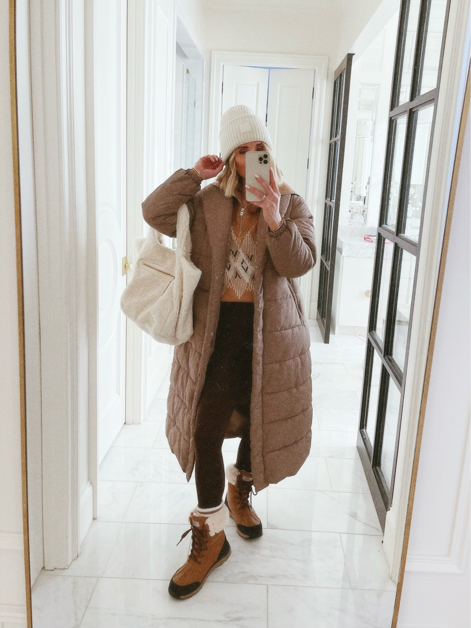 Winter outfit everything fits tts 