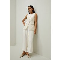 LILYSILK Sleeveless Button Up Silk Vest - Lily White - 2 | LilySilk