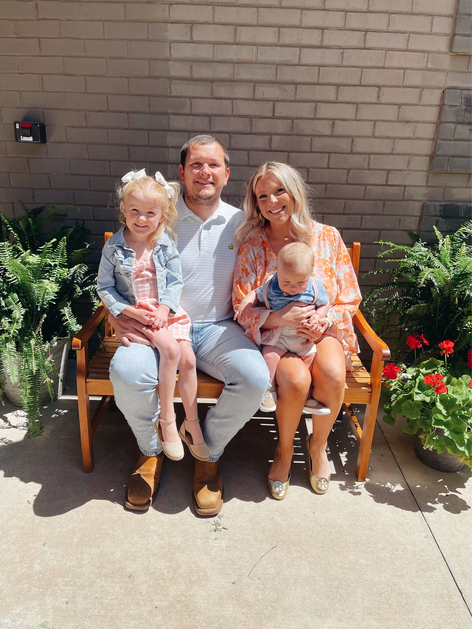 Easter 🫶🏻

#LTKfamily #LTKstyletip #LTKSeasonal