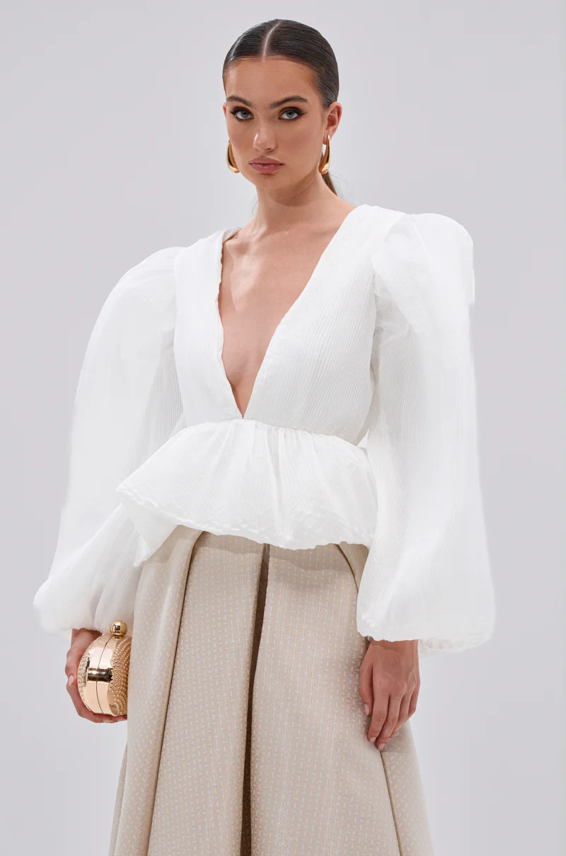 MIMI V-NECK BLOUSE IN WHITE | AKIRA