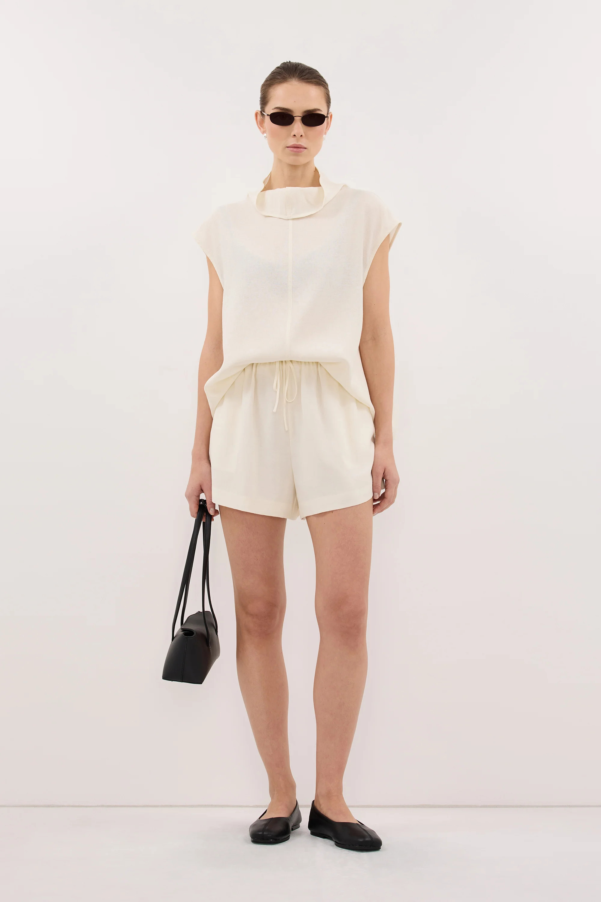 CALIA CREAM FUNNEL NECK TOP | DISSH