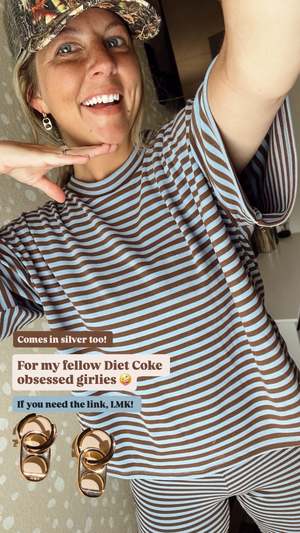 For my fellow Diet Coke obsessed girlies 🤪 Comes in silver too!  #jewelry #earrings #soda

#LTKootd #LTKdayinmylife