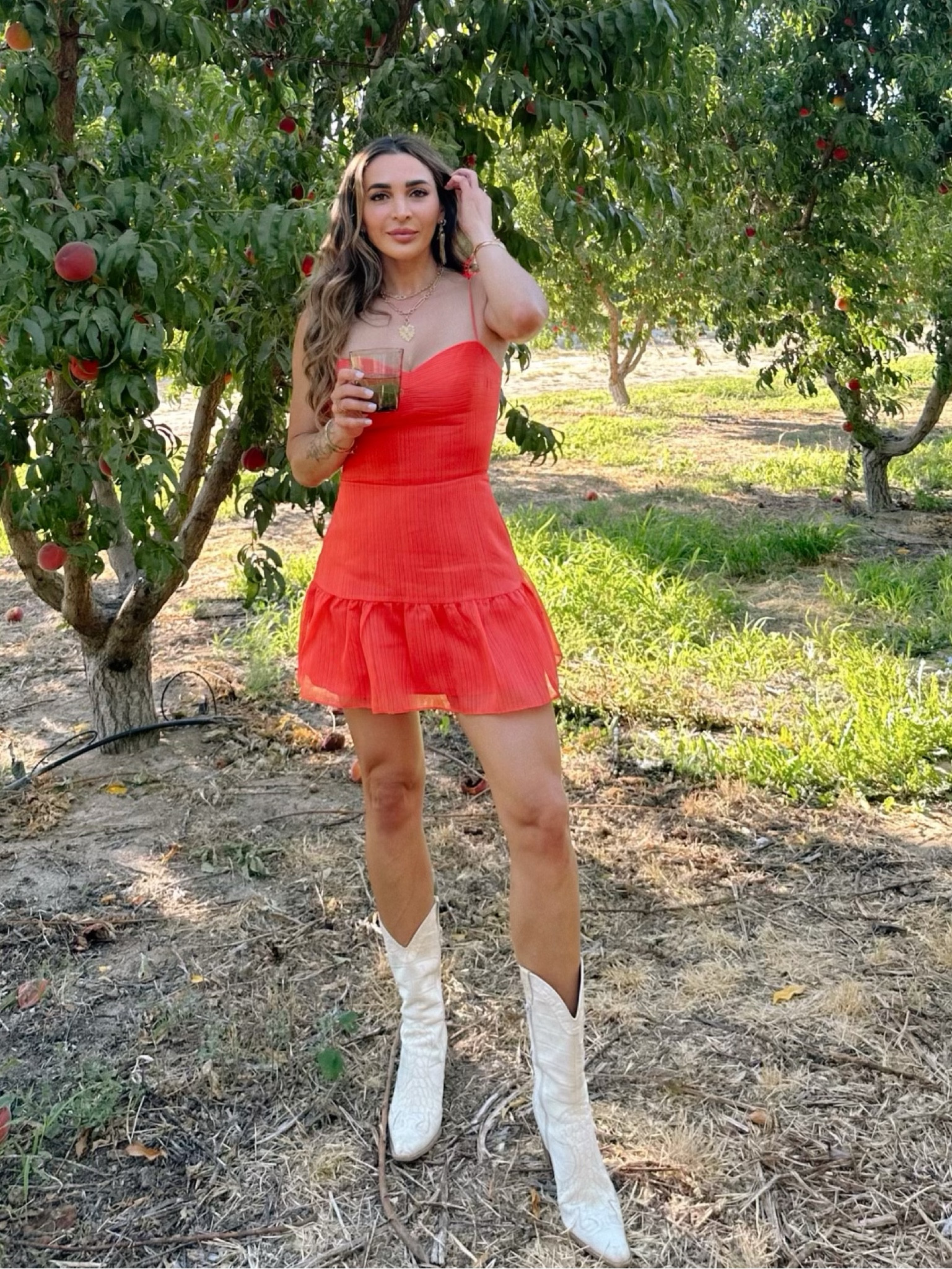 My LA peach orchard OOTD🍑

Summer dress | cowgirl boots | summer fashion 

#LTKFind #LTKstyletip #LTKSeasonal