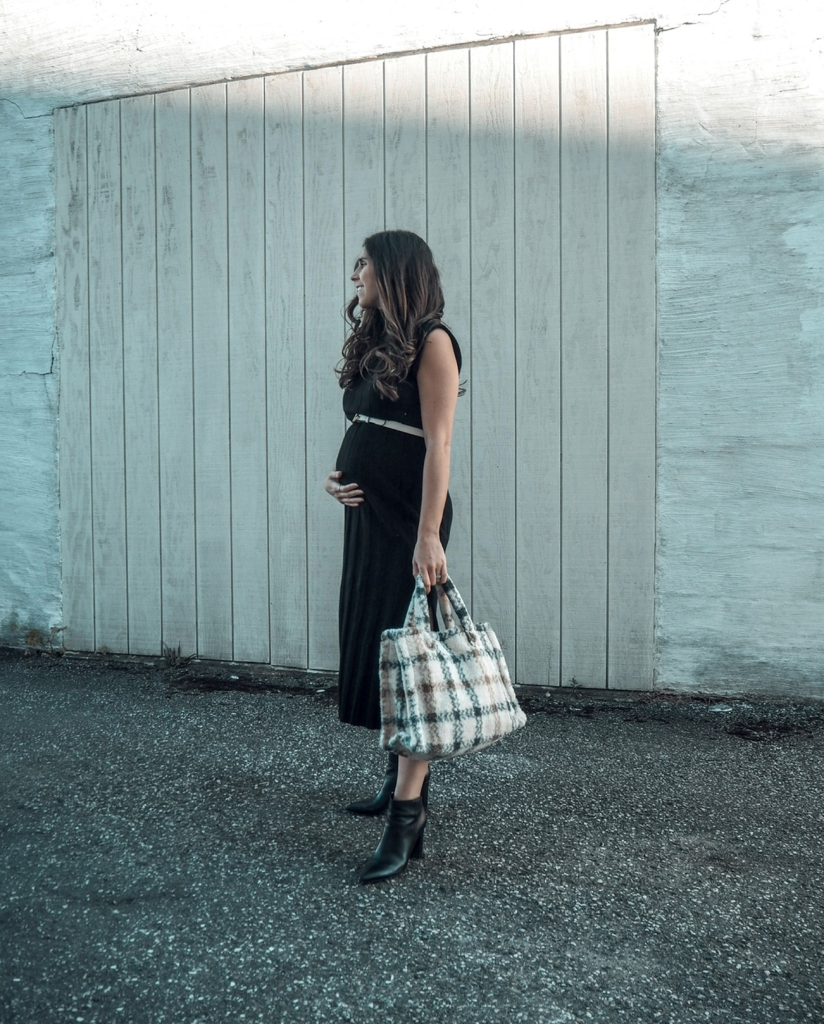 My bump is basically an accessory now for all photos 😂! This whole outfit is currently on sale for Black Friday so many good deals happening so make sure to shop now. Dress: @autumncashmere bag: @hatattack 

#LTKSeasonal #LTKHoliday #LTKCyberWeek