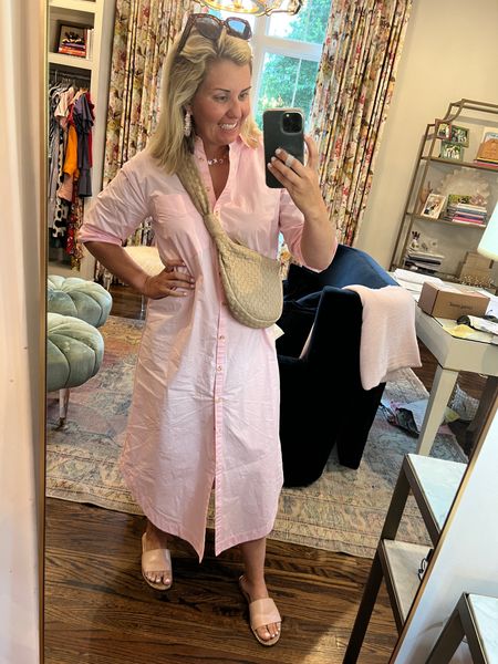 Shirt dress perfection

I sized down in this exact one- in XS

#LTKxAnthro #LTKtravel #LTKstyletip