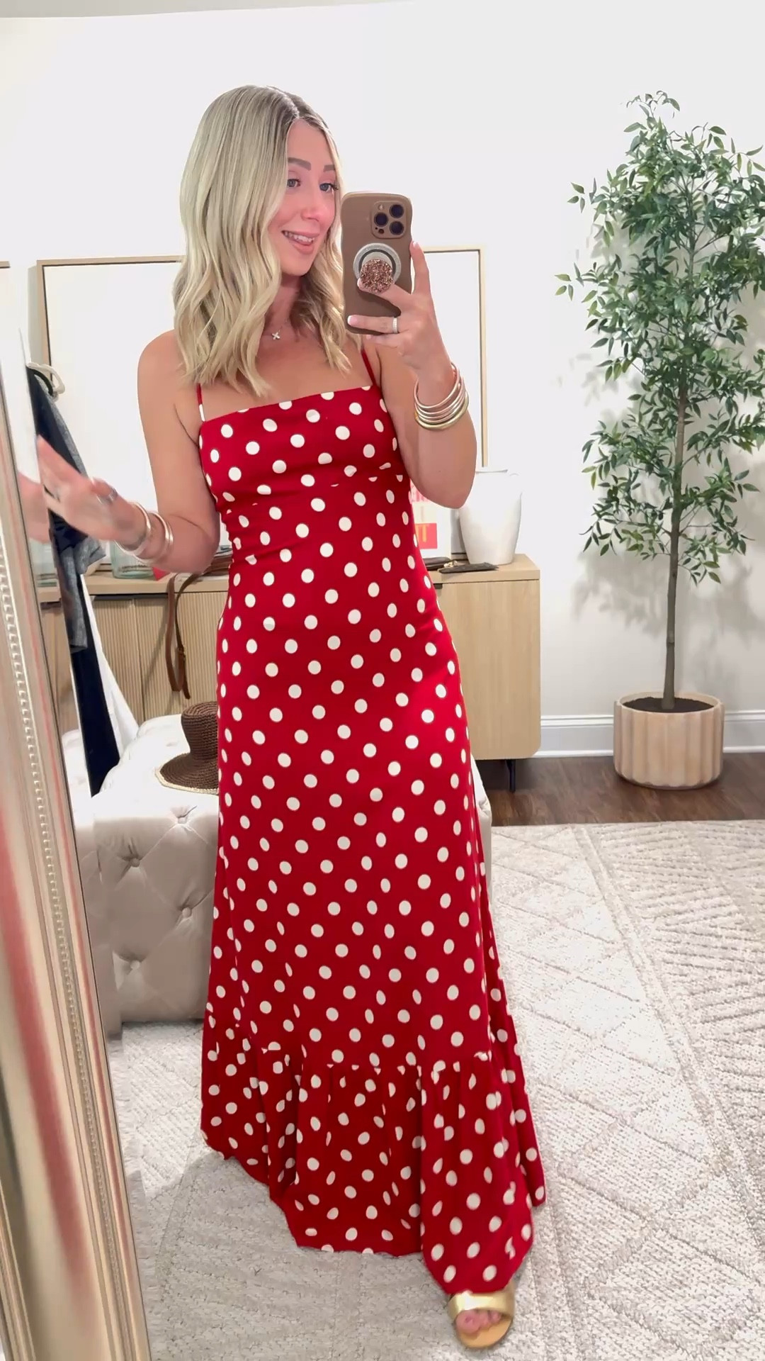 The most stunning maxi dress under $50! ❤️ Size small, TTS, would need to be hemmed if you’re short (I’m 5’4”)

Dresses, maxi dresses, target new arrivals 

#LTKootd #LTKSaleAlert #LTKPetite