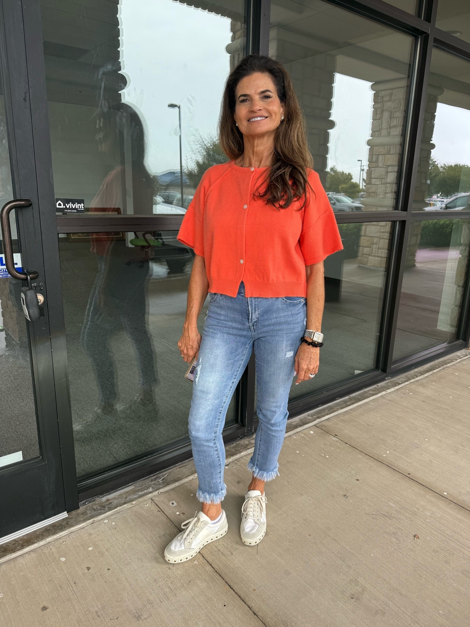 Linking a similar pair of jeans to my moms and white sneakers

#LTKOver40 #LTKmomlife
