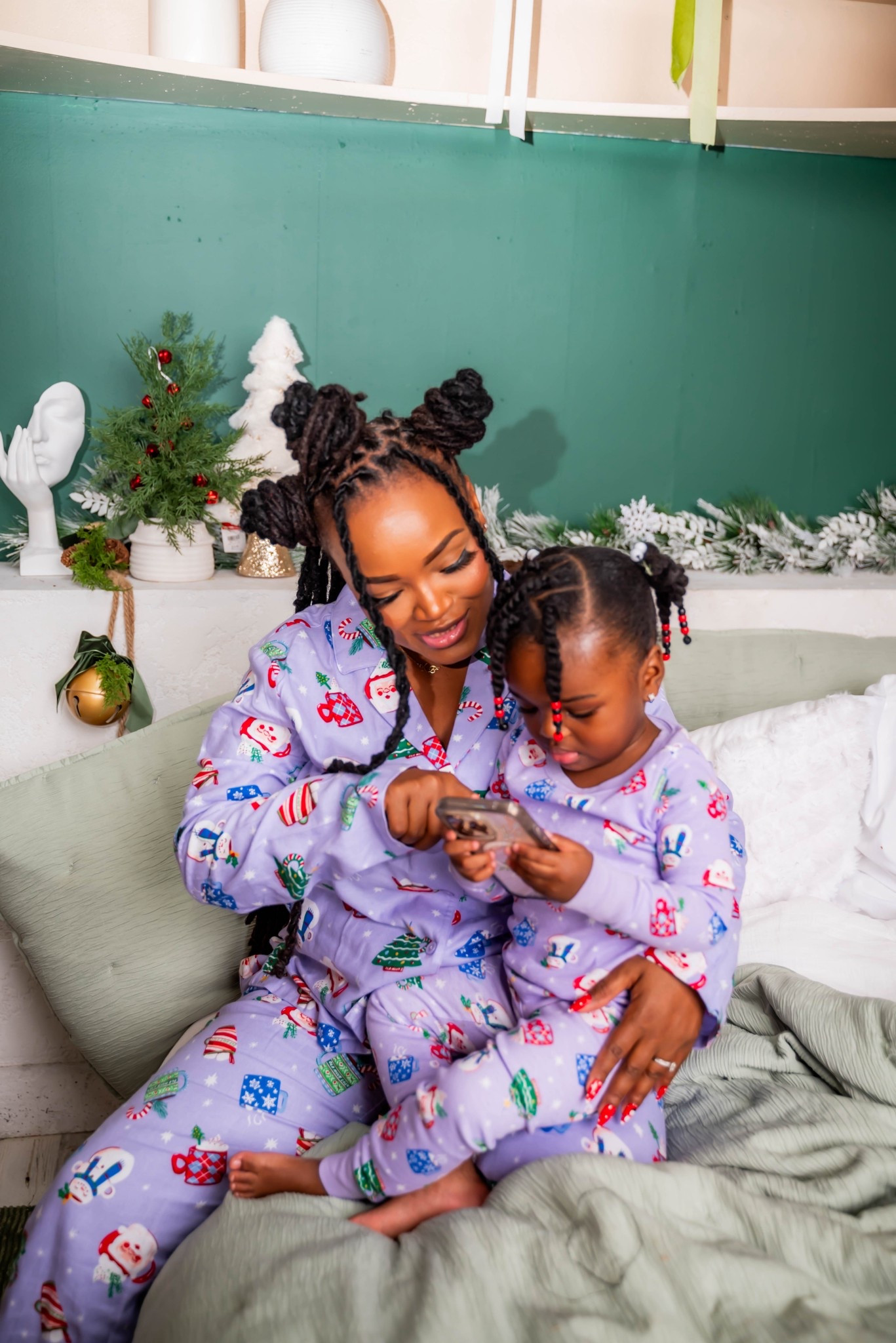 ALL I ever want for Christmas is you, my perfect darling girl. 🤍
What an honor it is to love you, create memories with you, and celebrate life by your side.

I’ve always loved Christmas… but you came into my world and made me OBSESSED with it. Obsessed with the magic. Obsessed with the memories. Obsessed with creating moments you’ll carry with you through life.

One day you’ll look back and remember how fun it was growing up with mama, dada, your aunties, and your cousins — surrounded by love, laughter, and Christmas magic. And that means everything to me. 🎄✨

#ShoppingWithPriiincesss #Atlantamom #Atlantabloggers #Atlantablogger #AtlantaCreator #Atlantacontentcreators #Atlantacontentcreator
#MomLifeMagic #MyWholeHeart #ChristmasWithKids #CreatingMemories #FamilyIsEverything #HolidayMagic #BlessedMama #GratefulHeart #BlackGirlJoy #MotherhoodMoments #FestiveSeason

#LTKSaleAlert #LTKHoliday #LTKKids