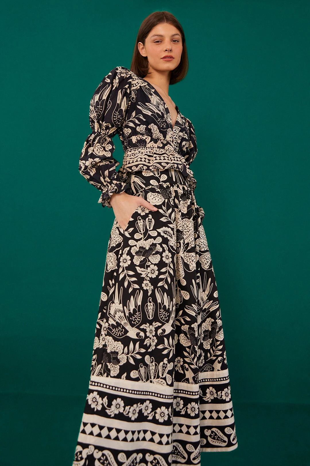Black Graphic Floral Organic Cotton Midi Skirt | FarmRio
