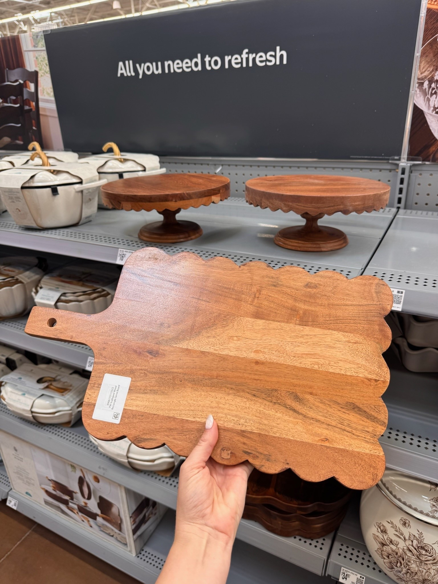 Gorgeous cutting board!! Such a great price!


Walmart, Walmart home, Walmart find, look for less, cutting board, serving board 

#LTKHome #LTKSeasonal #LTKStyleTip