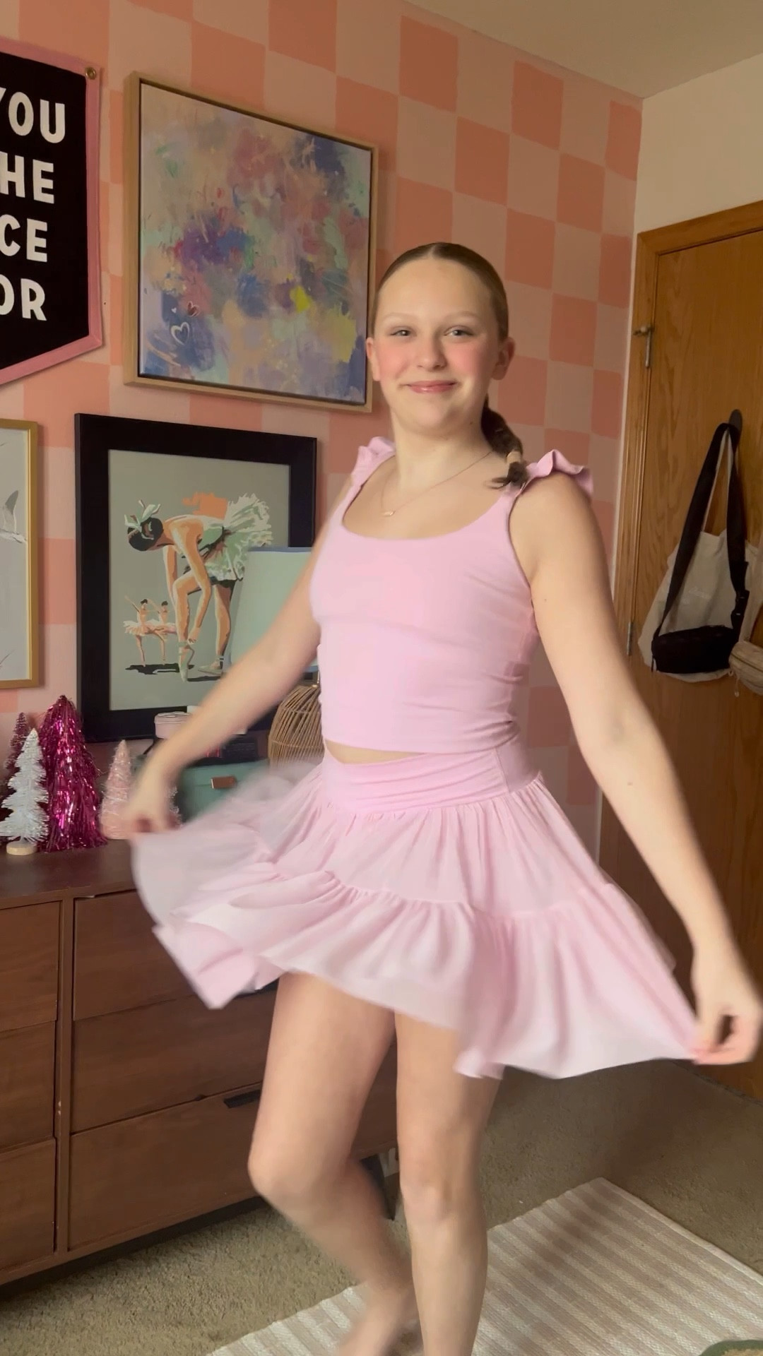 Charlie’s favorites from the new Blogilates line at Target! Fitness clothing with inclusive sizing and feminine details. She is wearing a medium in everything which is true to size for her. 


#LTKFindsUnder50 #LTKFitness #LTKActive