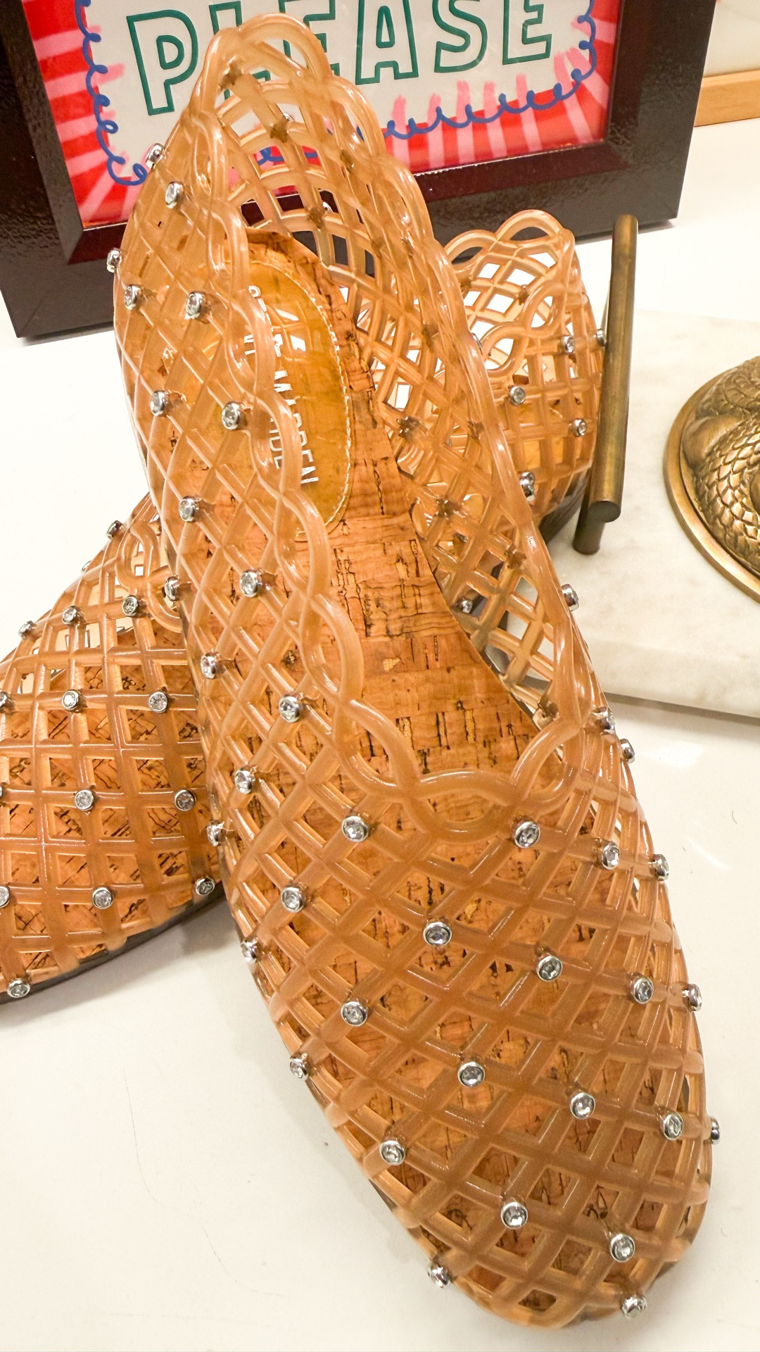 rhinestone jellies 😍😍😍


#LTKSeasonal #LTKOver40