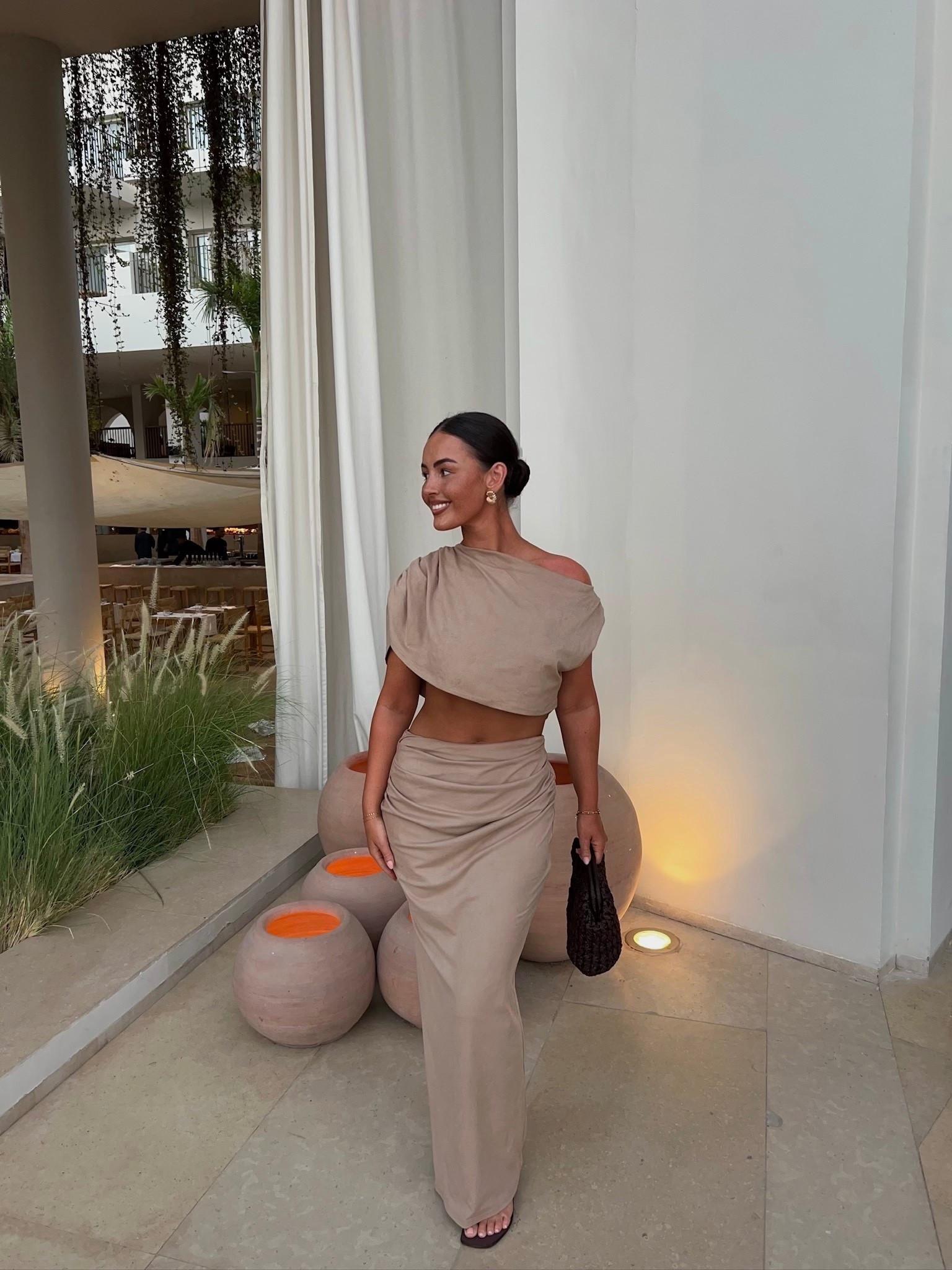 I wear a size 8 in top & skirt x

Holiday outfit, holiday co-ord, beige co-ord, suede outfit, suede skirt, PLT, pretty little thing outfit,

#LTKpartywear #LTKuk #LTKeurope