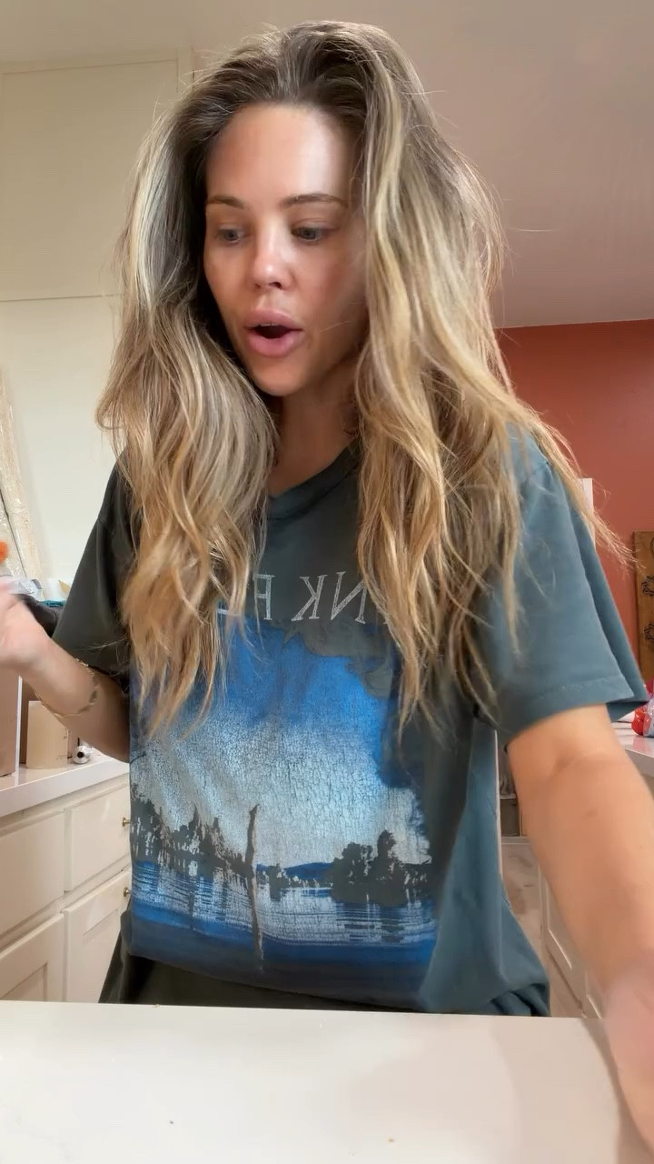 Monday vlog! 💛✨☀️

#LTKdayinmylife #LTKvlog #LTKmomlife