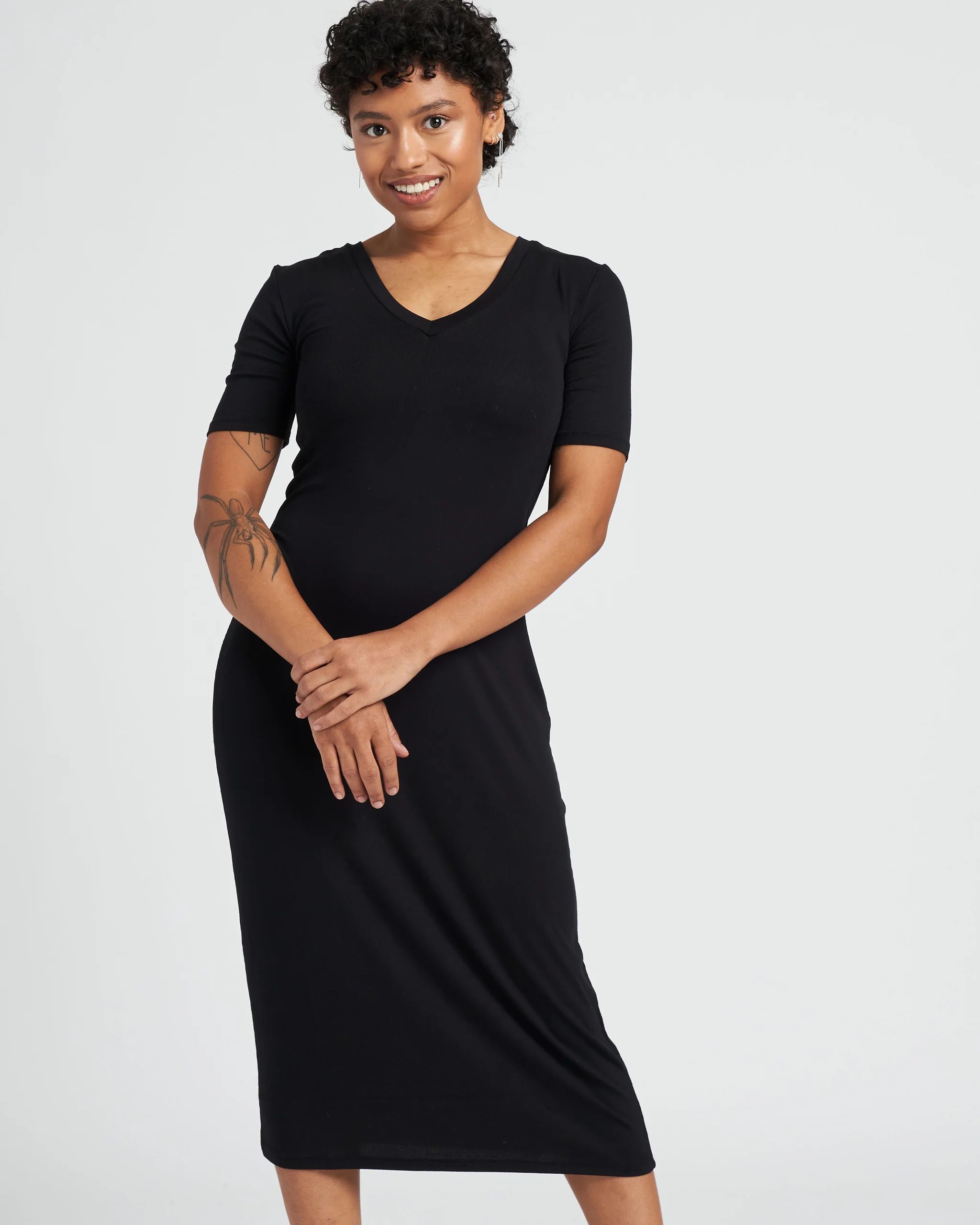Foundation Short Sleeve V Neck Dress - Black | Universal Standard