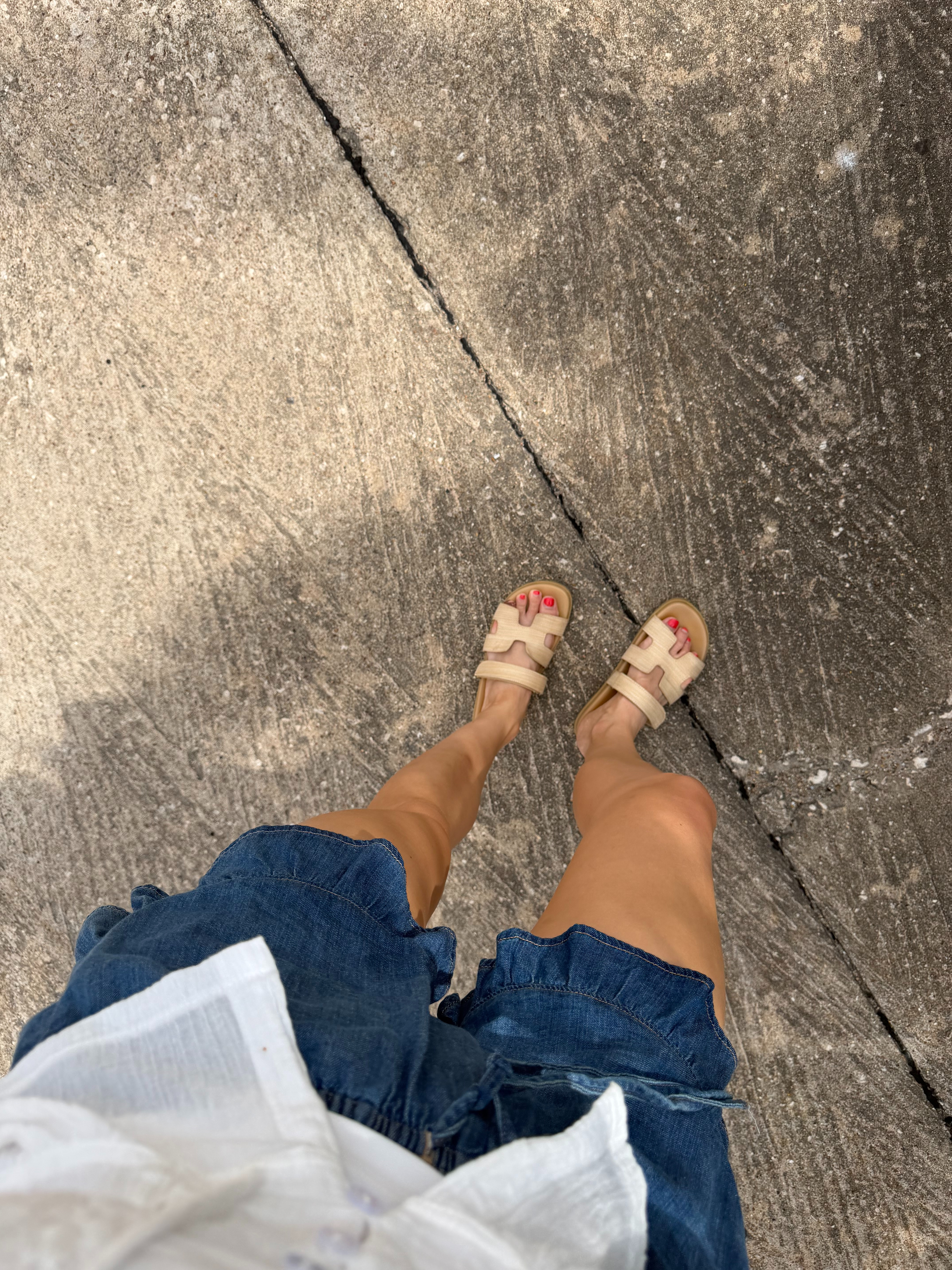 Favorite sandals for spring and summer!! Xs in shorts (meant to grab S) and S in top!  

 #LTKootd