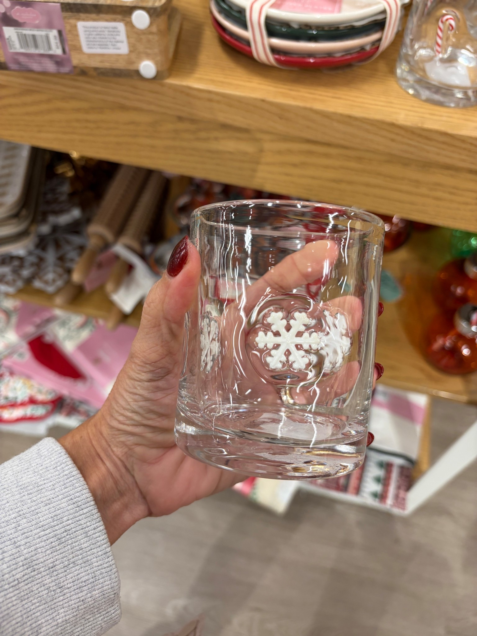 The cutest juice glasses at Kohl’s! Great dupe to the juice glasses at Anthropologie. Makes a great gift too!

Christmas decor, holiday decor, gift idea, gift idea for her 

#LTKHoliday #LTKHome #LTKGiftGuide
