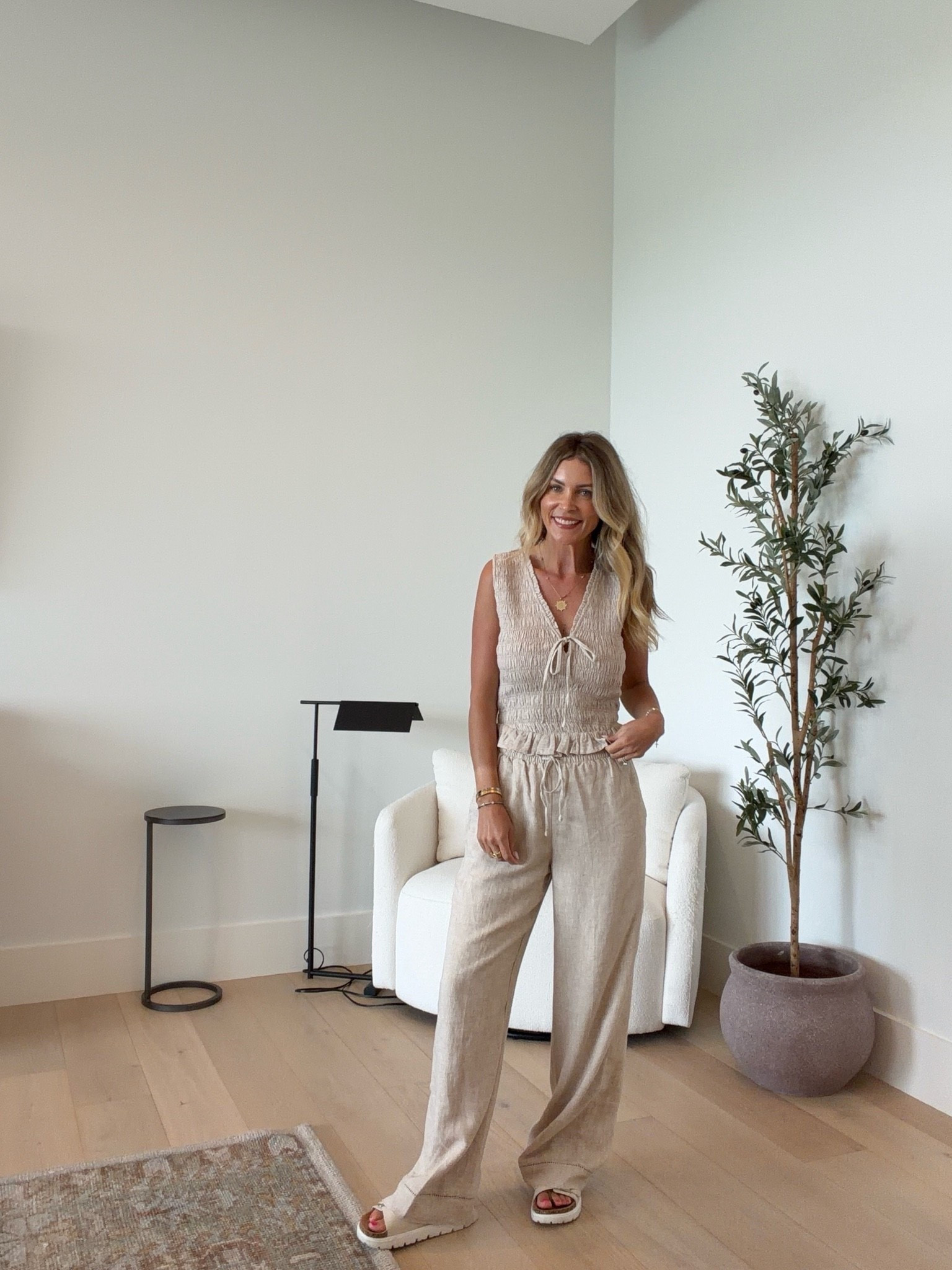 Weekly favorites ⭐️ 
Linen set from Abercrombie is so comfortable and cute! Love this for a day time vacation look!

#LTKOver40 #LTKPetite