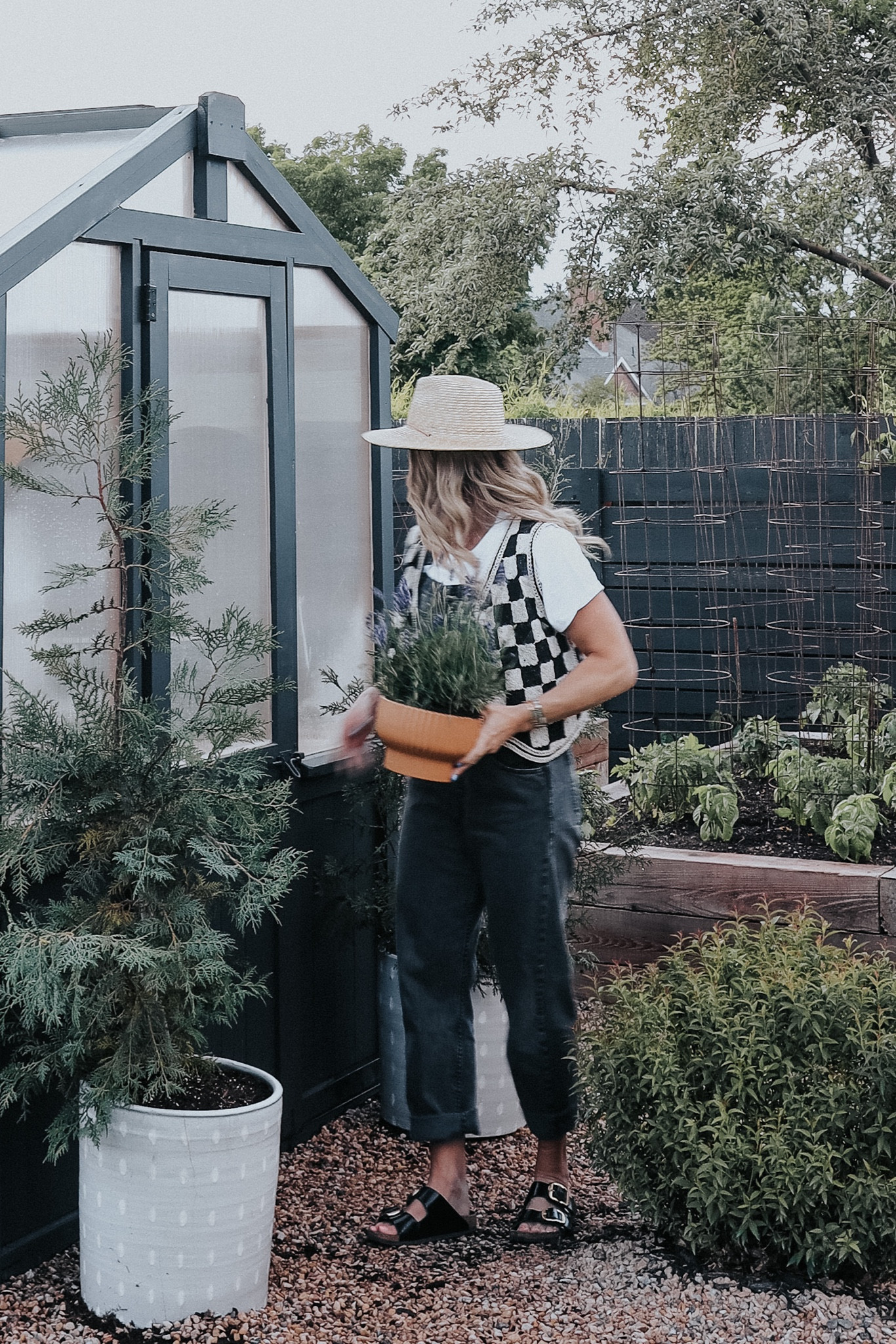 Wearing a small reg size in overalls 
Vest in medium (size up!)  
Tee in medium 