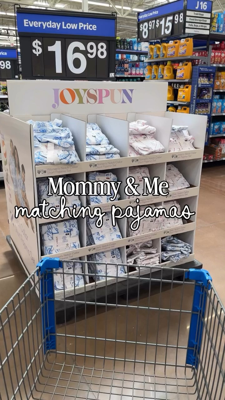 Mommy and me matching pajamas at Walmart! Follow + comment “SHOP” for a link! (make sure you’re following to receive it) ✨ & if you love Holiday finds and gift ideas, follow along for more! 

#walmartfinds #walmart