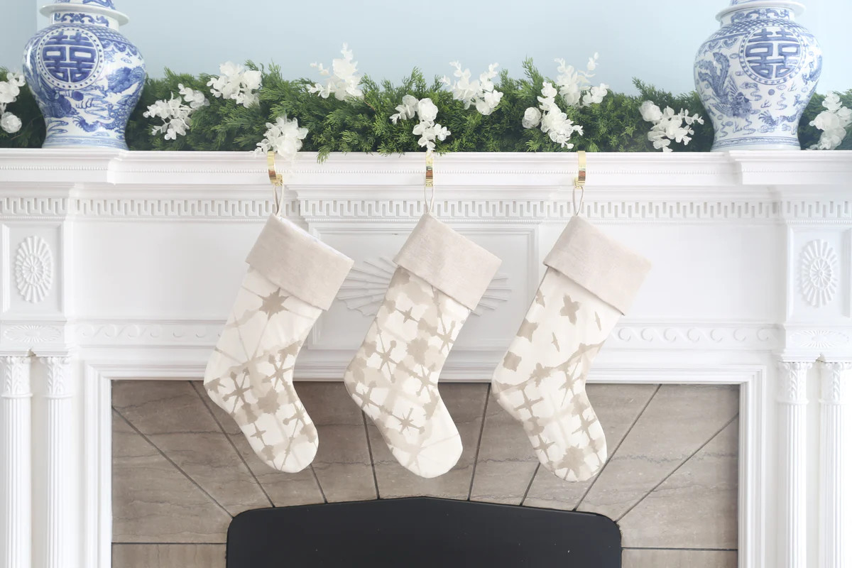 Futuna Stockings | Stuck on Hue