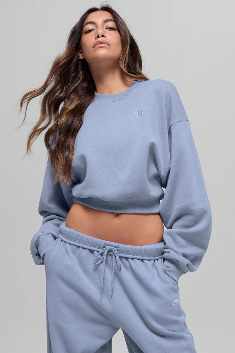 Cropped Accolade Crewneck | Alo Yoga (US)